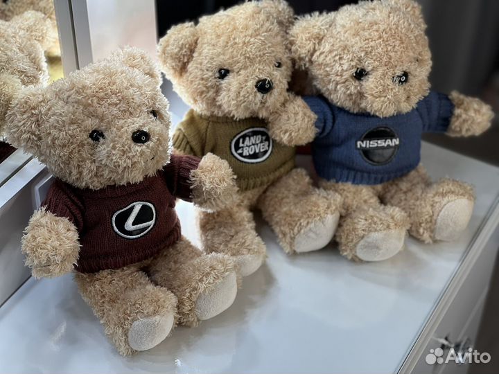 Мишки в кофте lexus, nissan подарок на 14 февраля
