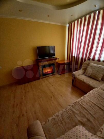 2-к. квартира, 56 м², 3/3 эт.