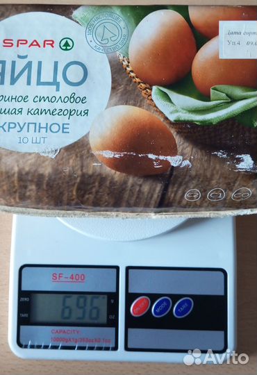 Домашние куриные яйца
