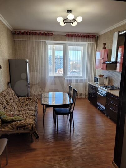 2-к. квартира, 71 м², 6/9 эт.