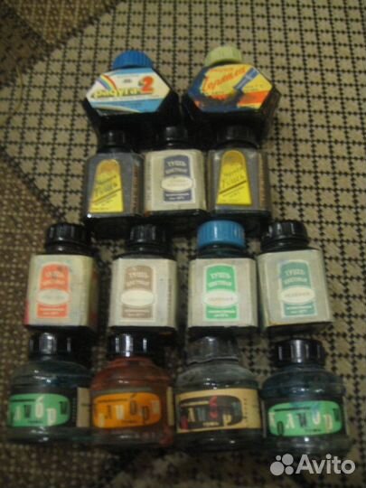 Ретро СССР разное-пузырьки,календари,фото,крышки