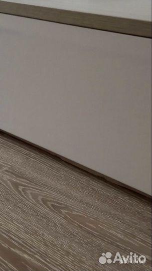 Тумба под тв массив