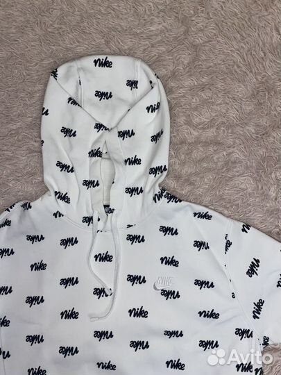 Белое худи Nike