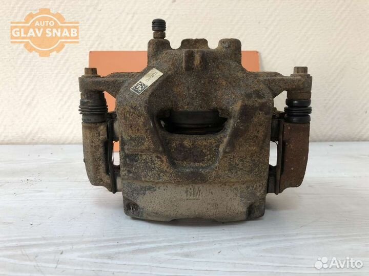 Суппорт передний правый Opel Astra J