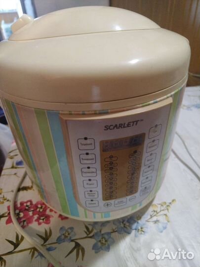 Мультиварка Scarlett SC-MC410S04