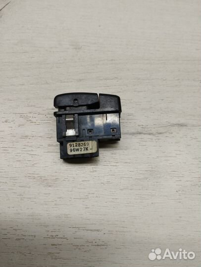Кнопка задних птф Volvo 960 Вольво