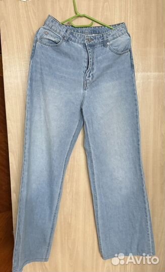 Джинсы женские широкие 38 р
