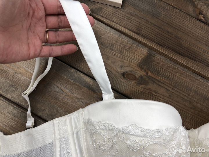 Бюстье белый новые Boux avenue