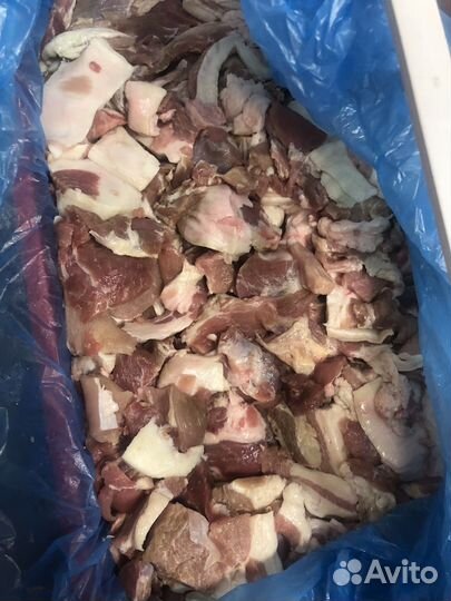 Свиные мясные обрезки на корм животным