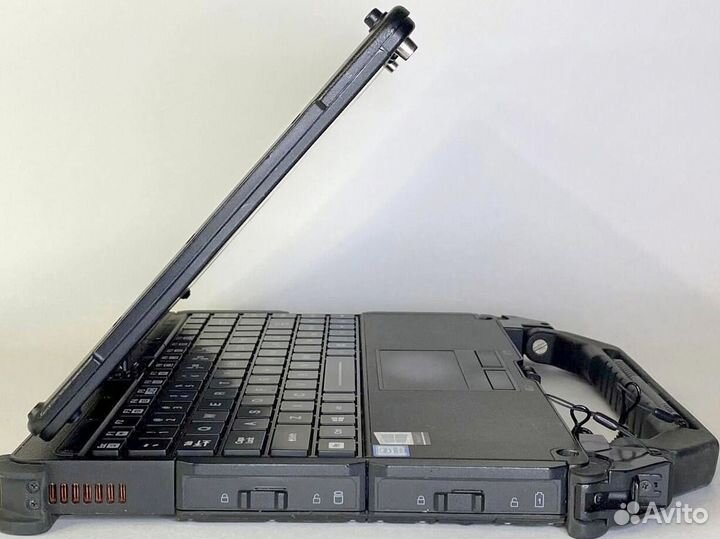 Защищенный ноутбук Getac V110 G5