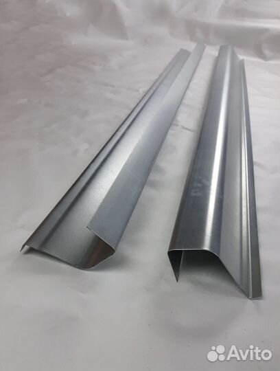 Кузовные пороги полный профиль на авто