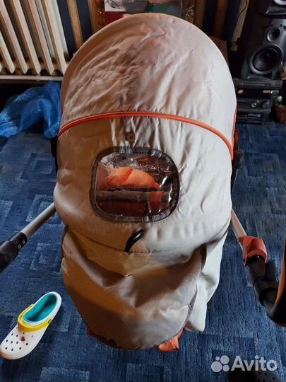 Прогулочная коляскатрость happy baby