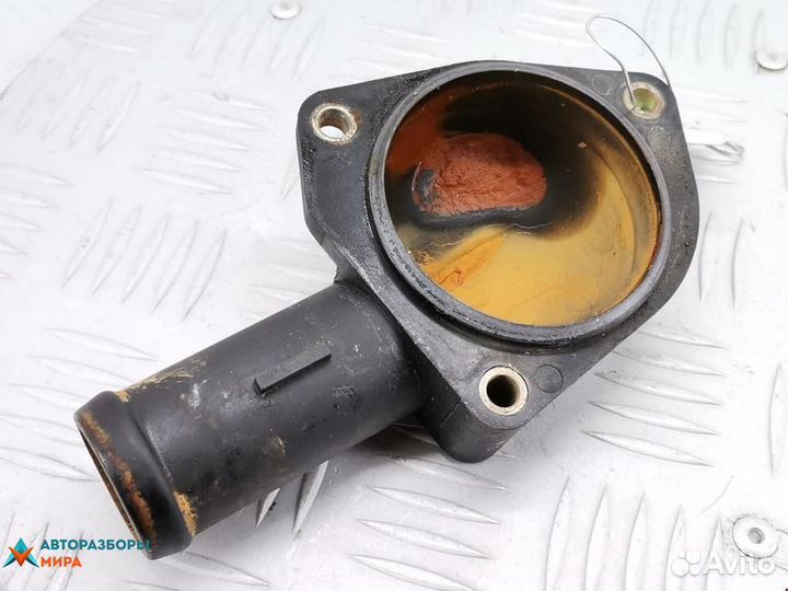 Корпус термостата Ford Galaxy 1998 1032251