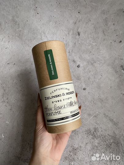 Zielinski & rozen black pepper & amber, neroli
