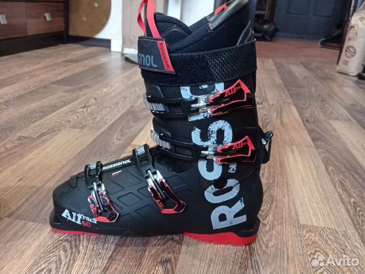 Горнолыжные ботинки