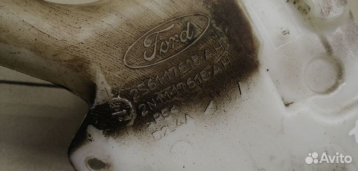 Бачок омывателя лобового стекла Fusion 2002-2012