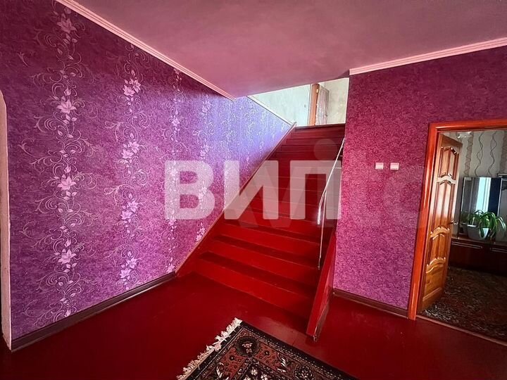 Дом 274 м² на участке 7 сот.