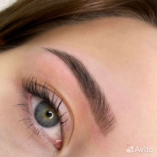 Окрашивание бровей