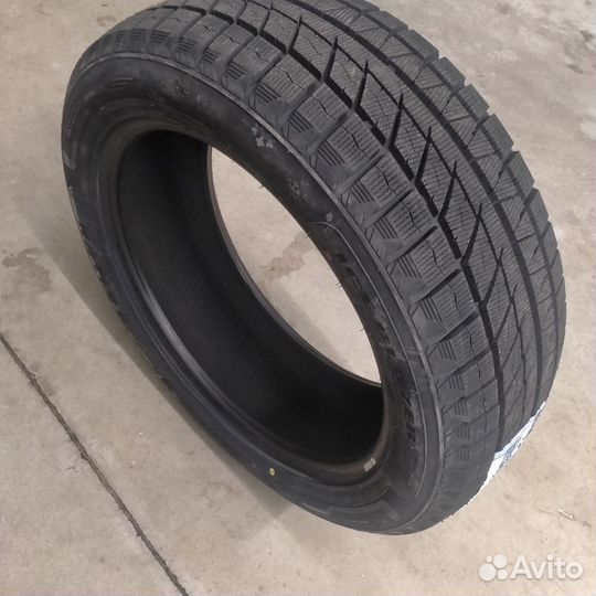 Sailun Ice Blazer Arctic EVO 225/45 R18 91T