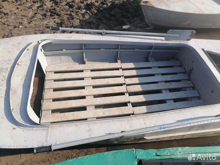 Продам лодку мкм
