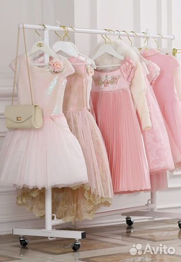 Продавец-консультант премиум дет.одежды