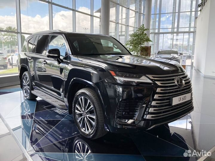 Lexus LX 3.5 AT, 2022