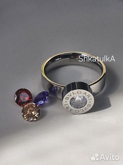 Кольцо Bvlgari со сменными камнями цвет золото