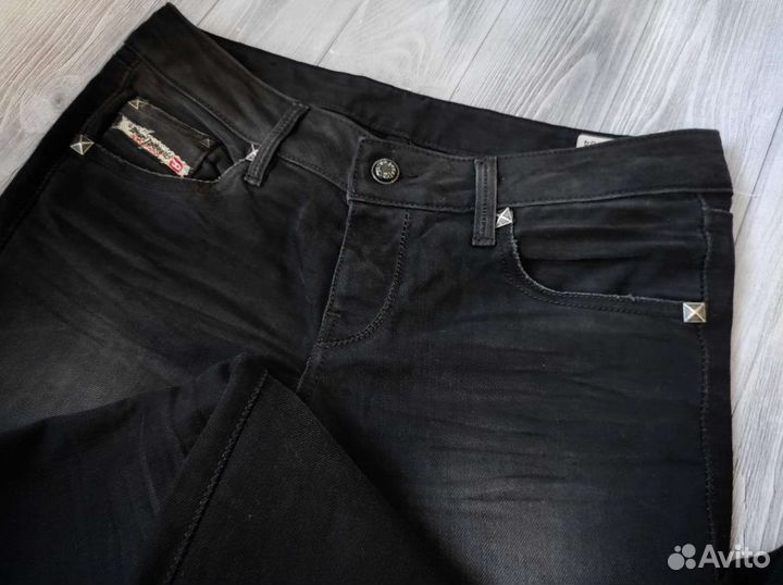 Diesel джинсы 44 (29) женские черные