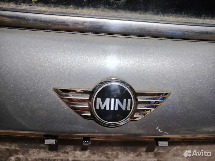 Эмблема Mini