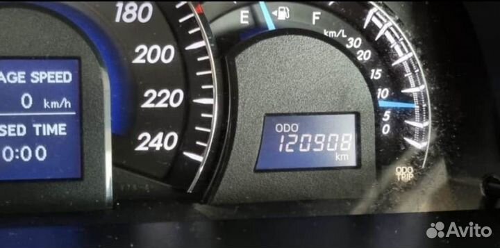 В разборе Toyota Camry (ASV50) 2013г. 2,5л. 181 л