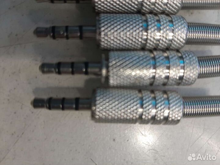 Штекер 3,5стерео новый