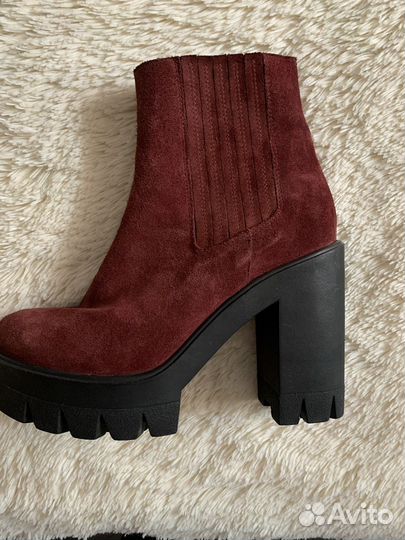 Ботильоны натуральная замша размер 37 новые
