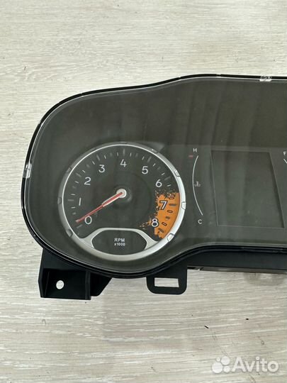 Панель щиток приборов Jeep Renegade 1.4 7322