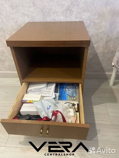 Тумба прикроватная