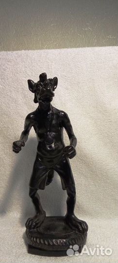 Волк, Каслинское литье