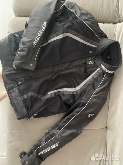Мотокуртка S