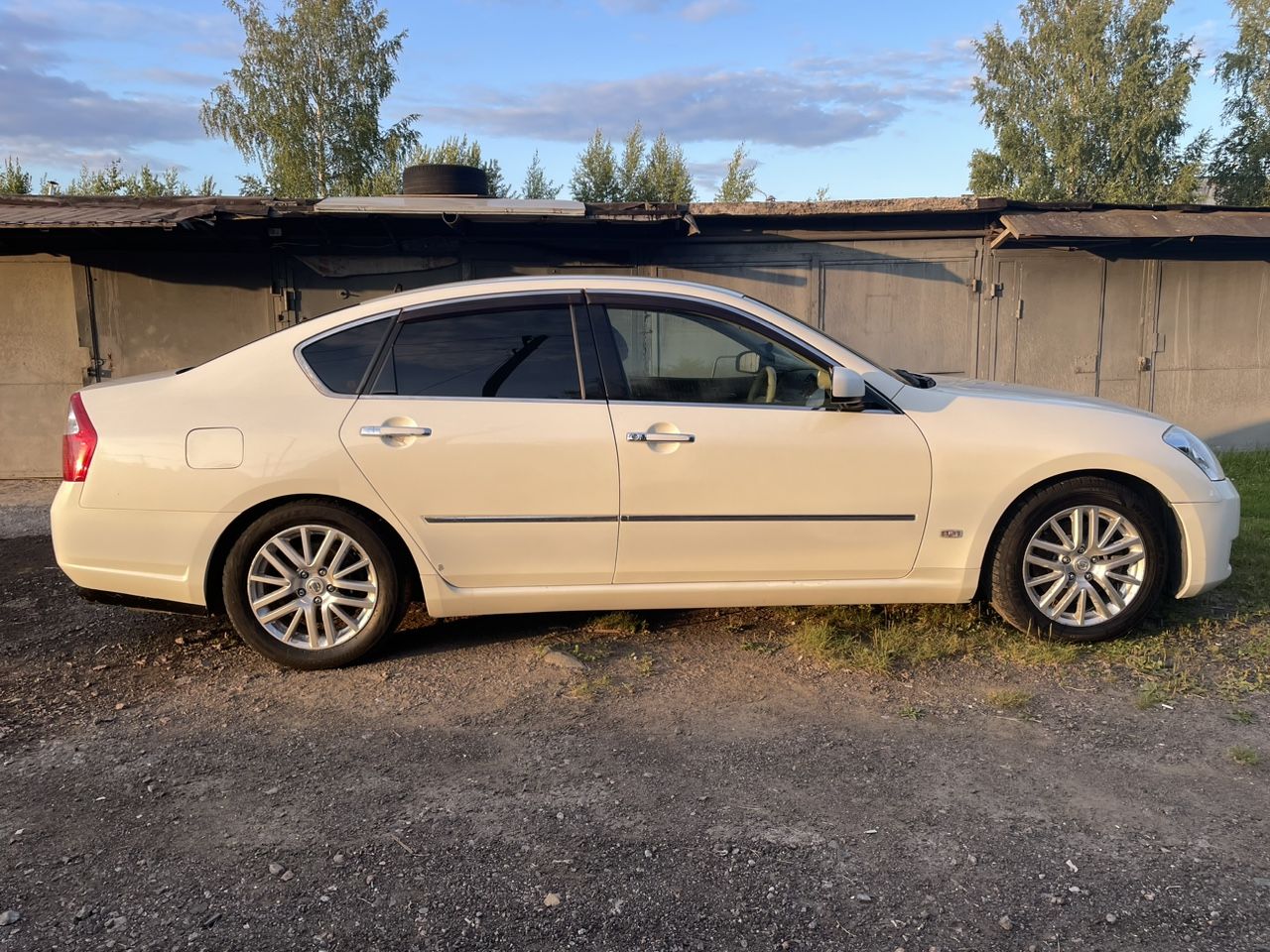 Nissan Fuga: фото из отзыва