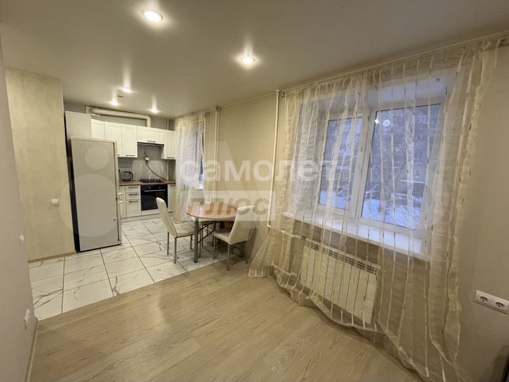 2-к. квартира, 45 м², 2/5 эт.