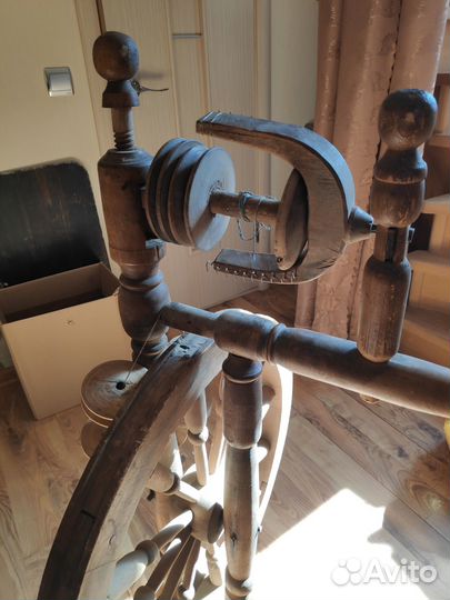 Прялка деревянная старинная
