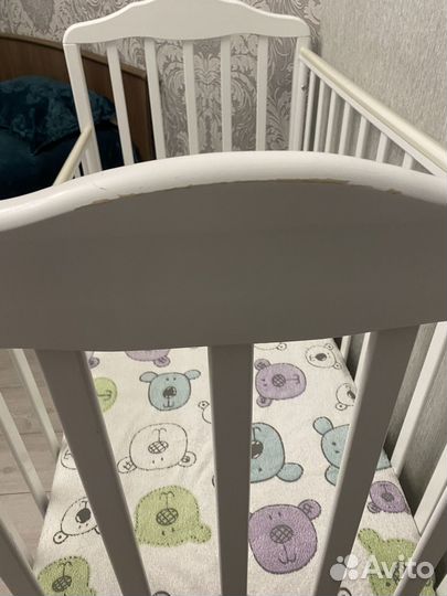 Детская кроватка