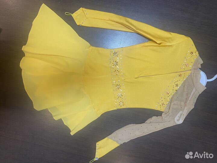 Костюм для фигурного катания 134