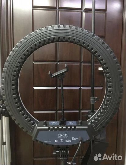 Кольцевая лампа 45 см со штативом