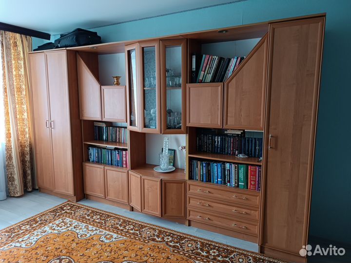 Стенка в гостиную бу