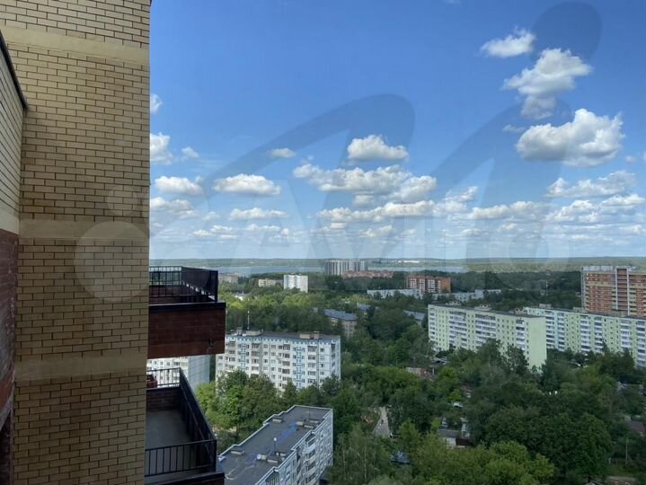 2-к. квартира, 67 м², 18/21 эт.