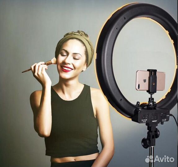 Кольцевая лампа