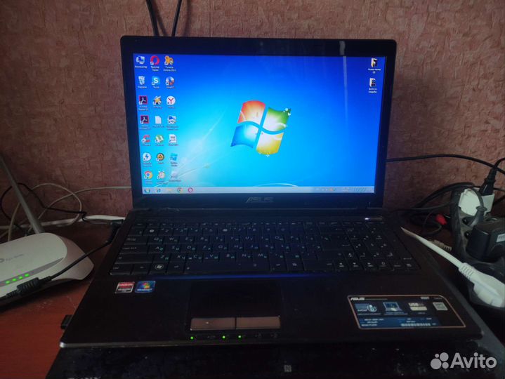 Ноутбук asus