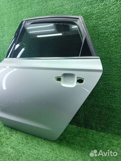 Дверь задняя левая седан Audi A6 C7 4G Код краски