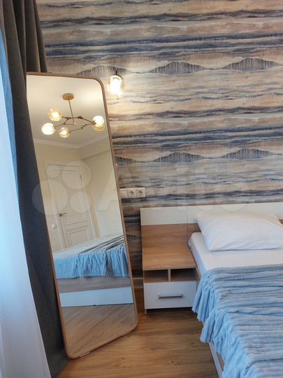 2-к. квартира, 70 м², 1/9 эт.