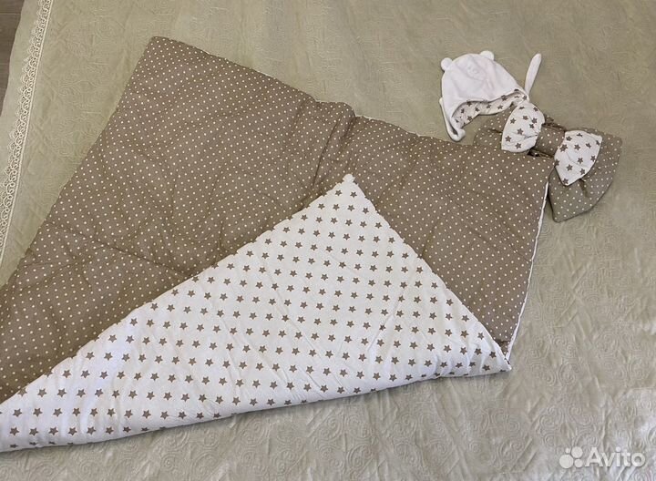 Комплект на выписку новый