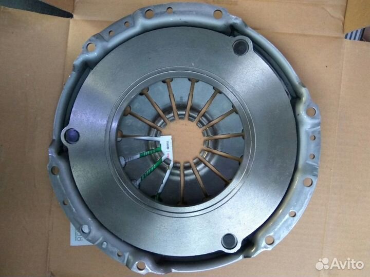Сцепление Nissan X Trail комплект LUK
